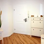 Komfortplus Appartement mit 2 Schlafzimmern und Terrasse im Erdgeschoss 276